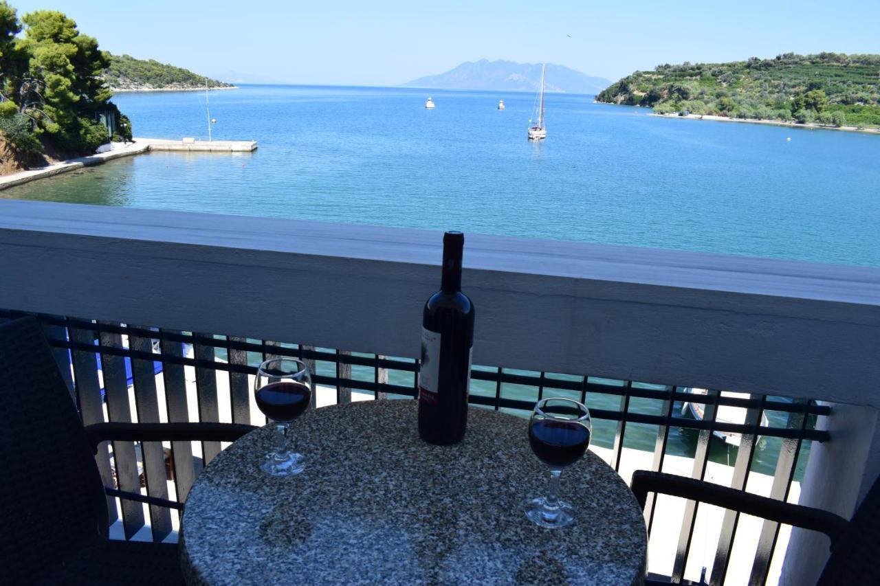 Poseidon Hotell Epidaurus Exteriör bild