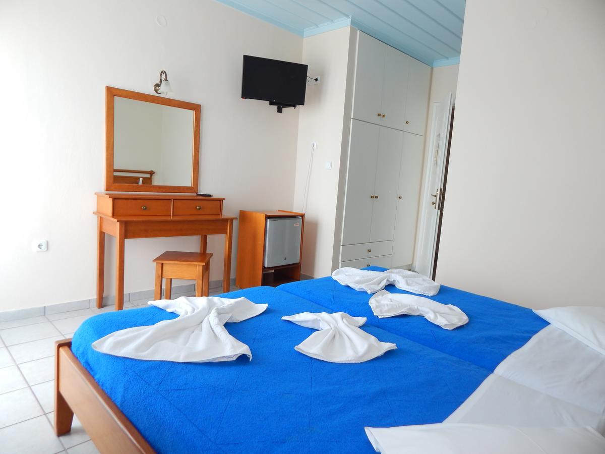 Poseidon Hotell Epidaurus Exteriör bild