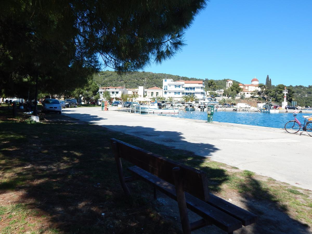 Poseidon Hotell Epidaurus Exteriör bild