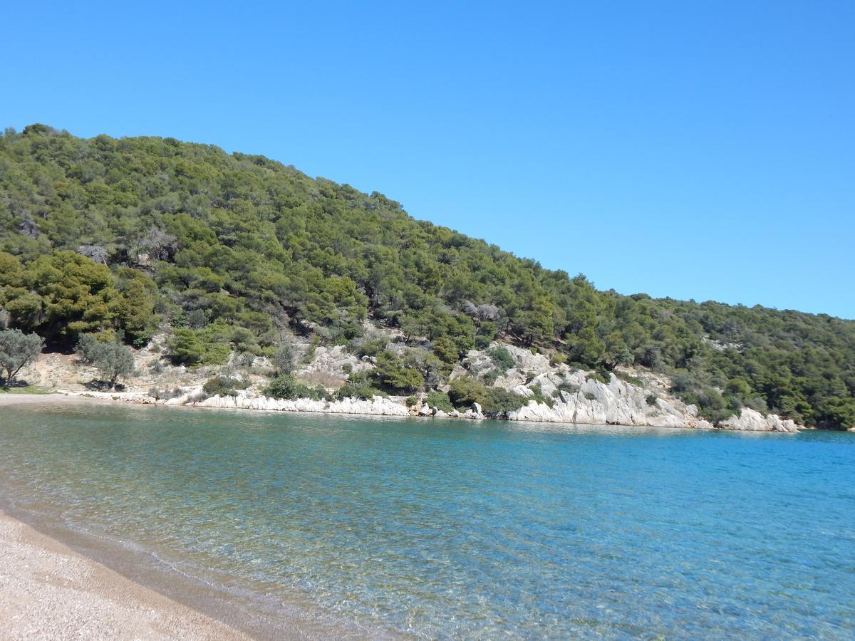 Poseidon Hotell Epidaurus Exteriör bild